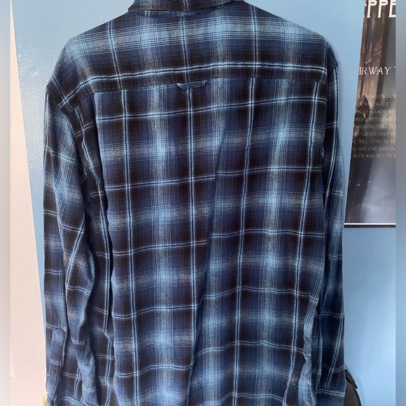 Urban Pipeline Flannel - Picture 2 of 4